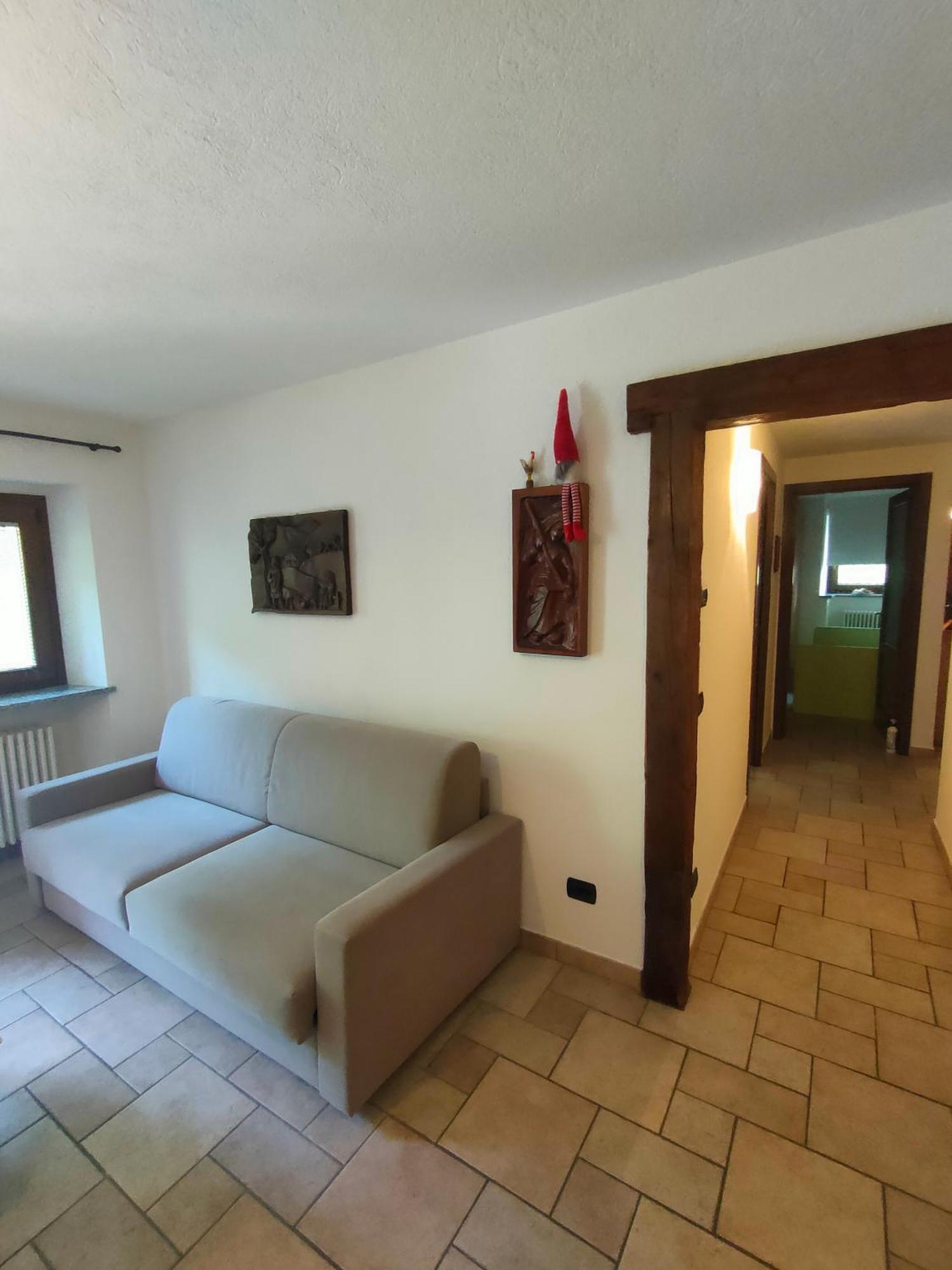 Ferienwohnung La Tour Gignod Zimmer foto